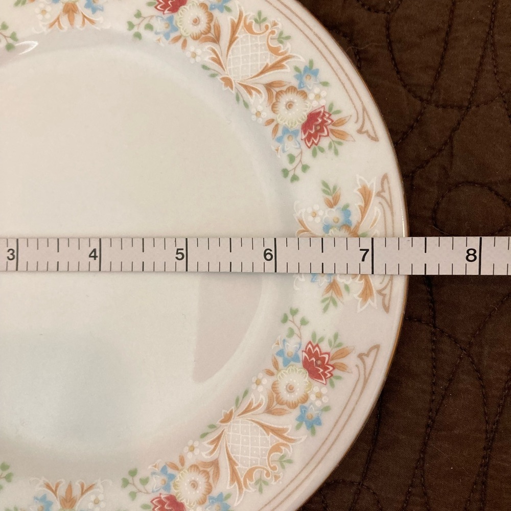 CX368 Fine China Salad Plates - Set of 4 - Picture 10 of 11